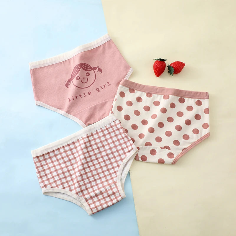 Calcinha Infantil Feminina, Fofinha, Macia, Confortável para o seu Bebê.