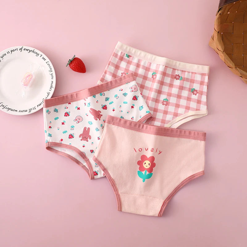 Calcinha Infantil Feminina, Fofinha, Macia, Confortável para o seu Bebê.