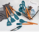 Kit 12 Utensílios de Cozinha em Silicone com Cabo de Madeira
